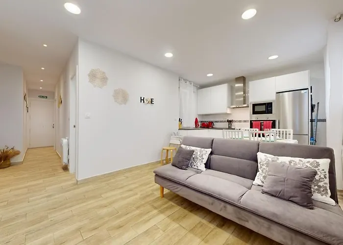 Viana Vivienda Turistica Moderna Y Reformada Con Wifi