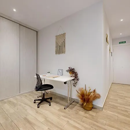 Viana Vivienda Turistica Moderna Y Reformada Con Wifi Appartement *