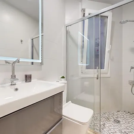 Viana Vivienda Turística Moderna Y Reformada Con Wifi